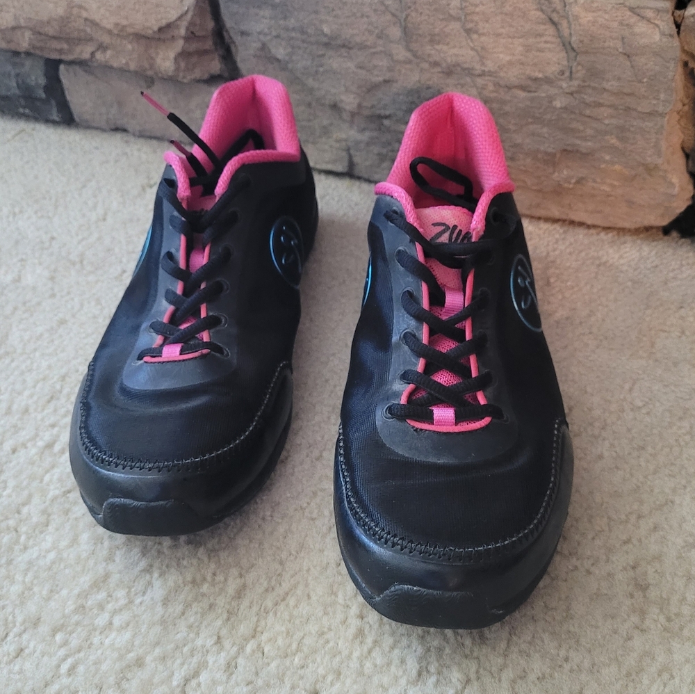 Zumba Fitness Women's Black and Pink Athletic Shoes